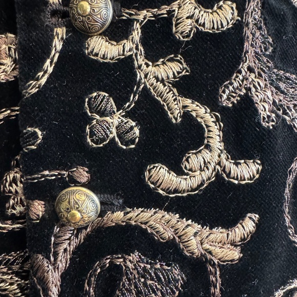 FAVOURBROOK Size 42 (Medium) Black Gold Embroidery Buttoned Vest - Picture 2 of 6